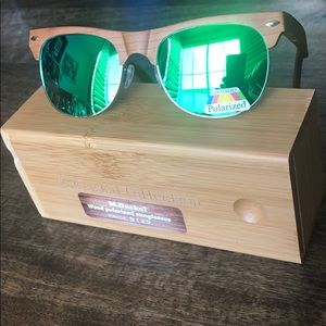 Wooden sunglasses handmade Mirror polarized.
